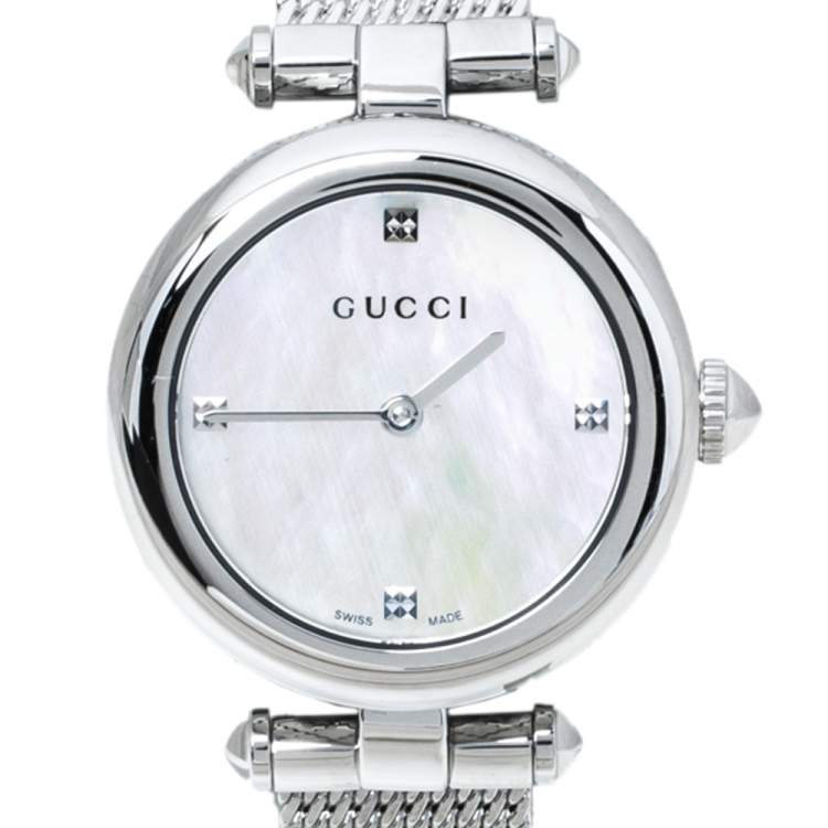 Pre Owned Gucci Mother Of Pearl Stainless Steel Diamantissima YA141504 Women's Wristwatch 27 mm