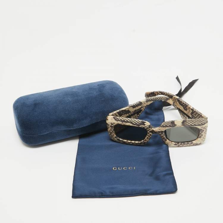 مملوكة مسبقًا Gucci Black/Beige GG0816S Python Rectangular Sunglasses