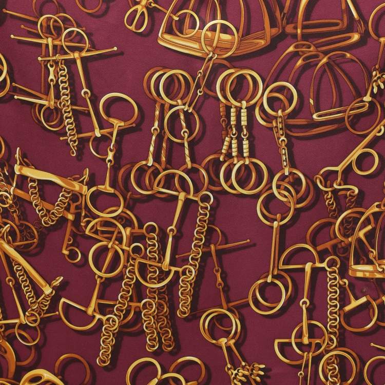 Pre Owned Gucci Burgundy Silk Horsebit Square Scarf