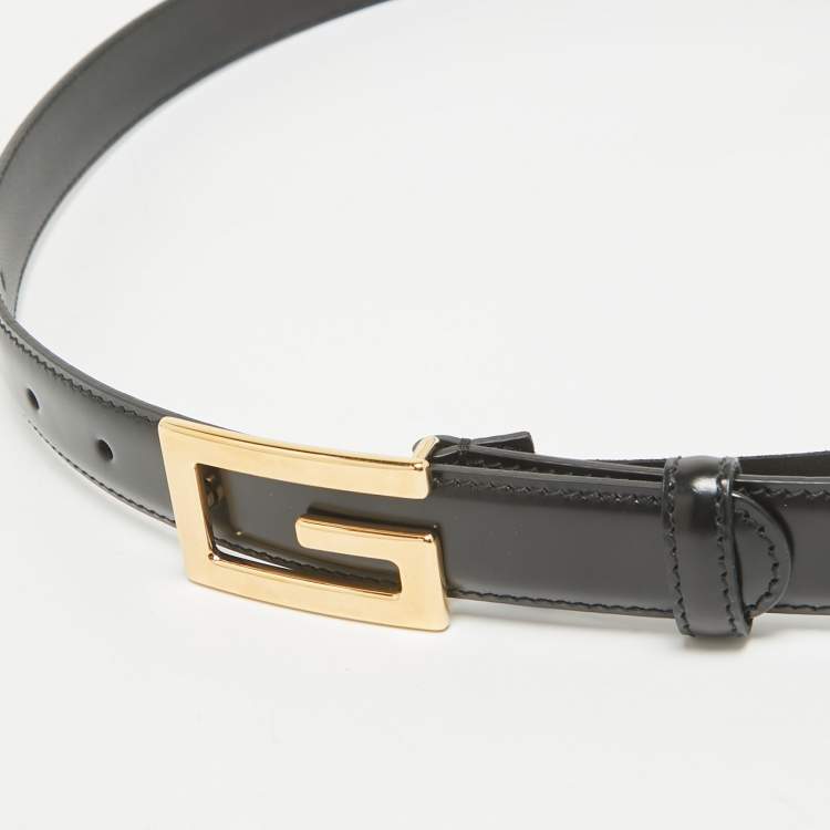Pre Owned Gucci Black Leather G Buckle Belt 90CM