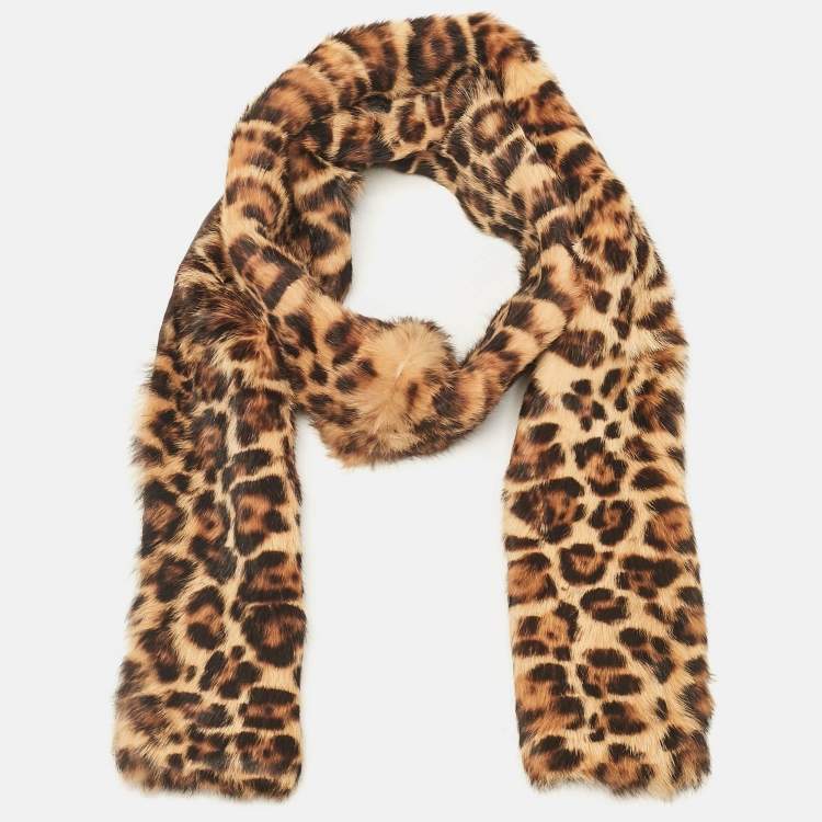 Pre Owned Gucci Leopard Print Silk and Lapin Rex Fur Stole 