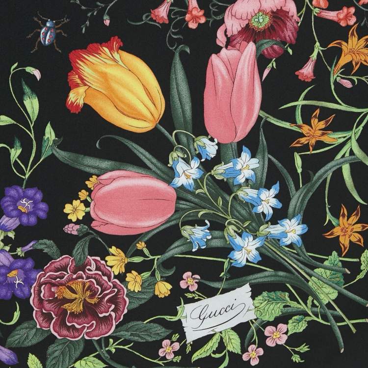 Pre Owned Gucci Black Floral Print Silk Square Scarf 