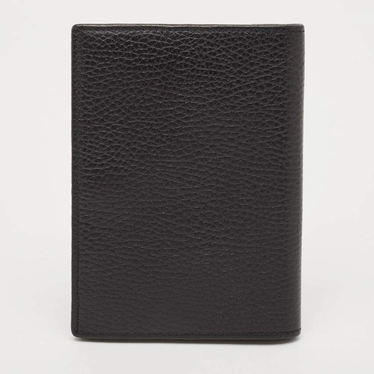 Pre Owned Gucci Black Leather GG Marmont Passport Holder