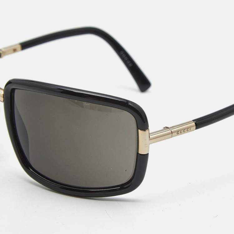 Pre Owned Gucci Black GG1536/S Oversized Sunglasses