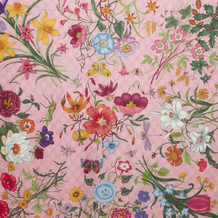 Pre Owned Gucci Pink Floral GG Supreme Print Silk Square Scarf 