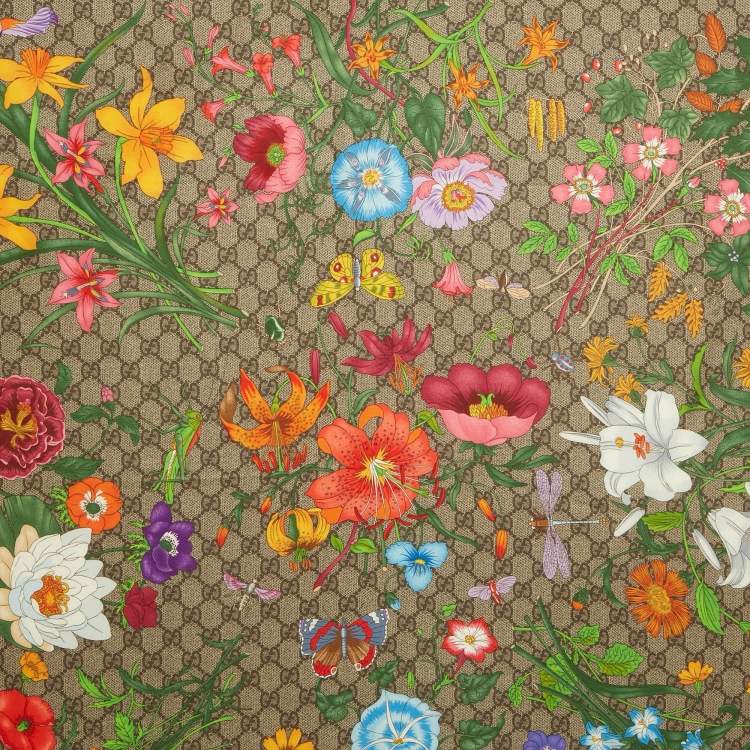 Pre Owned Gucci Multicolor/Blue Floral GG Supreme Print Silk Square Scarf 