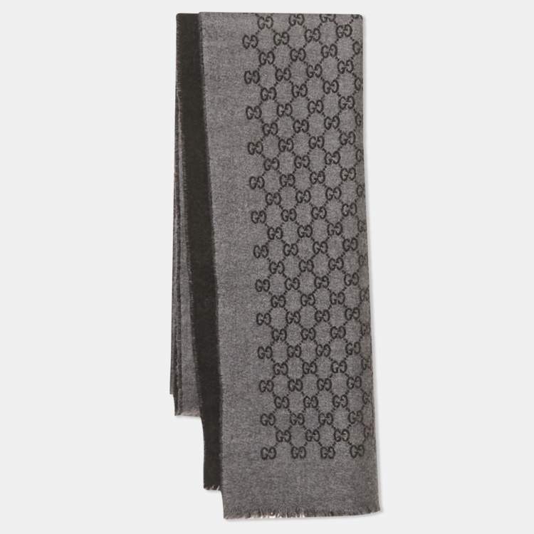 Pre Owned Gucci Grey/Black GG Jacquard Wool Muffler