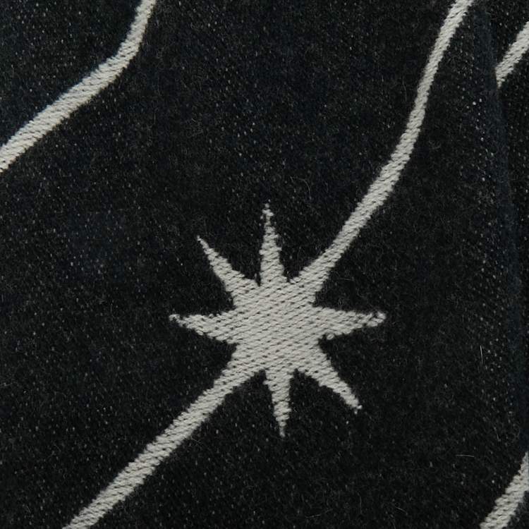 Pre Owned Gucci Black GG Wool Jacquard Shawl 