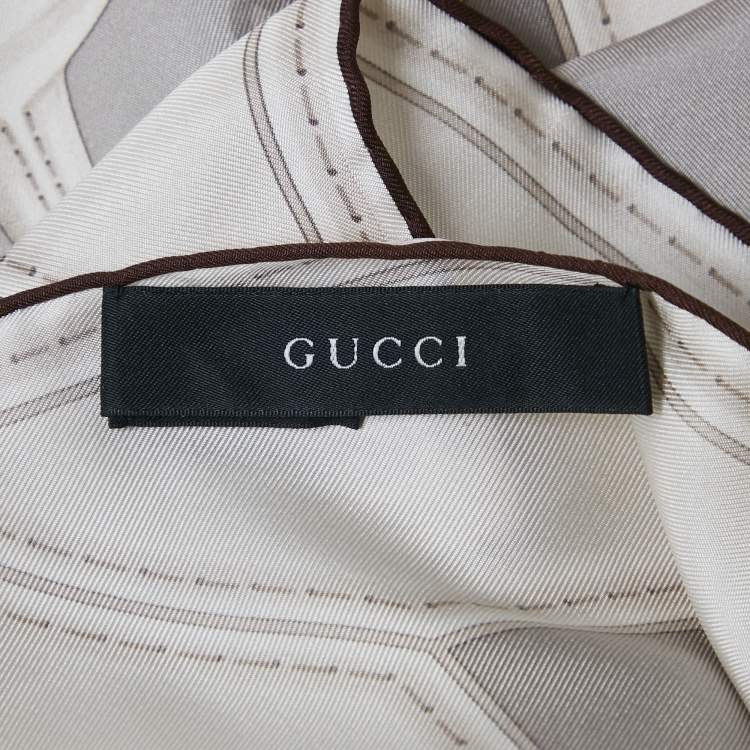Pre Owned Gucci Grey Printed Silk Square Scarf 