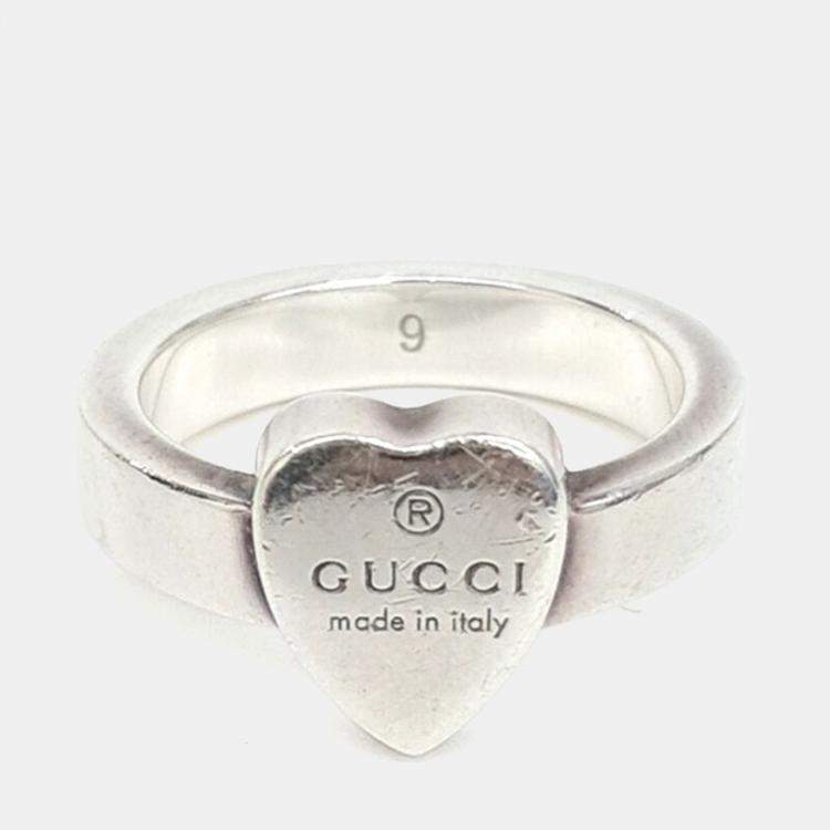 Pre Owned Gucci Heart Silver Ring