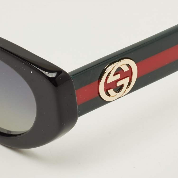 Pre Owned نظارة شمسية غوتشي GG1862S سوداء غريدينت عين القطة