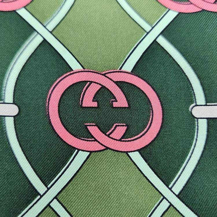 Pre Owned وشاح غوتشي حرير أخضر