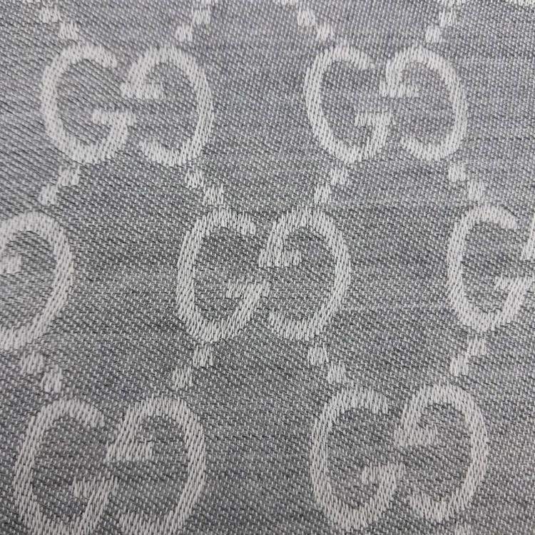 مملوكة مسبقًا Gucci Grey Wool  muffler