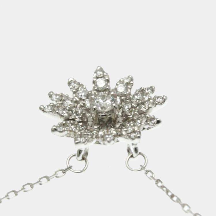 Pre Owned Gucci Flora Diamond Necklace White Gold 18K Diamond Pendant Necklace Silver