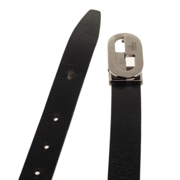 Pre Owned Gucci Black Leather G Buckle Belt 75CM