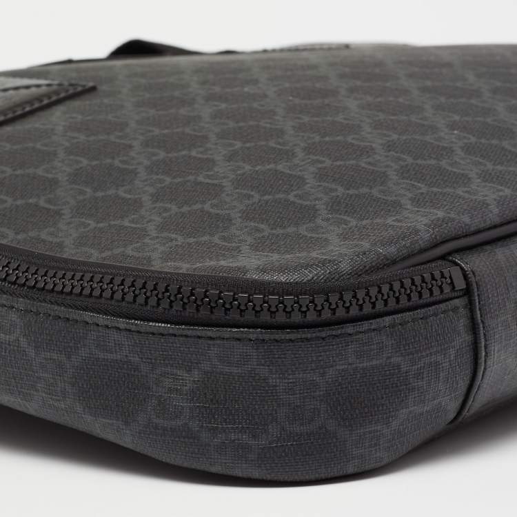 Pre Owned Gucci Black GG Supreme Canvas Laptop Case Bag