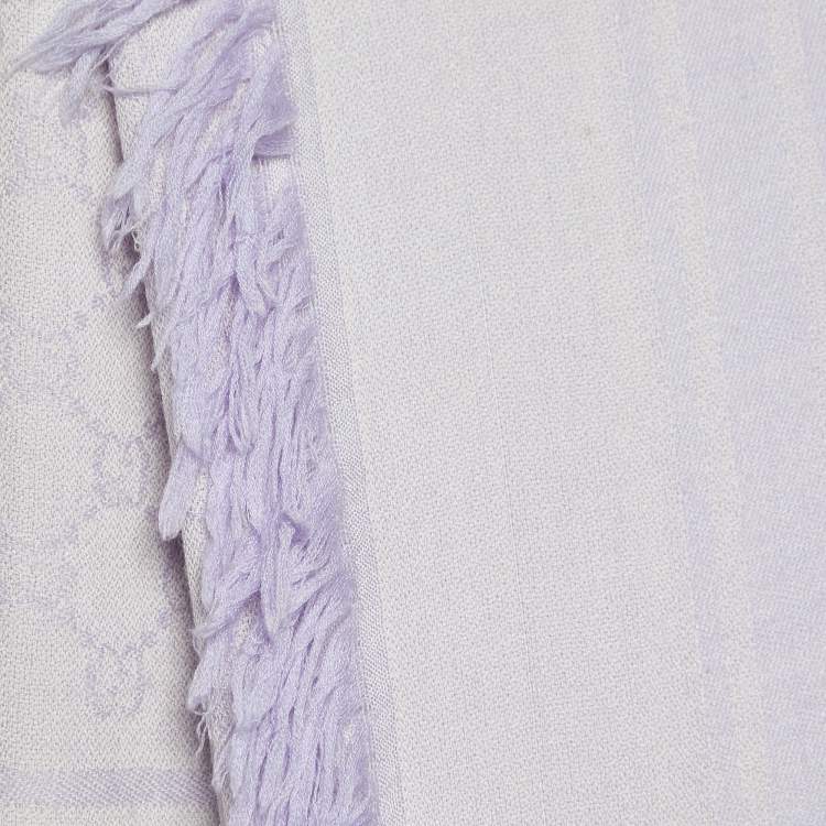 مملوكة مسبقًا Gucci Lilac GG Monogram Wool & Silk Fringed Shawl 