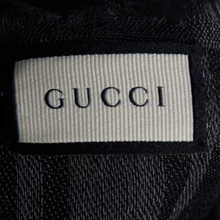 Pre Owned Gucci Grey Wool & Silk Survive Shawl