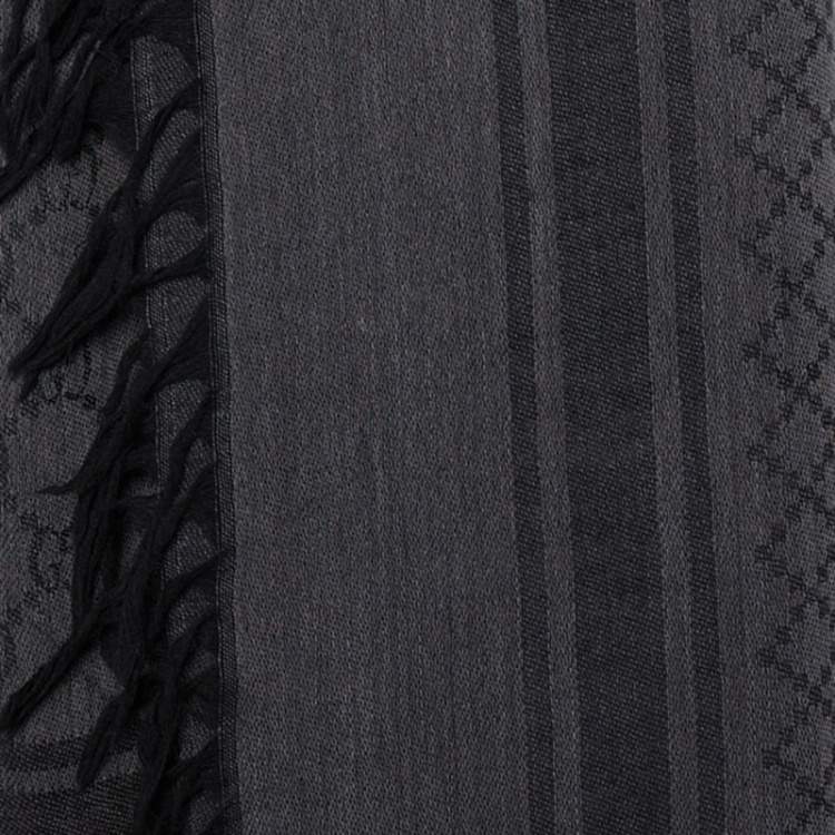 Pre Owned Gucci Grey Wool & Silk Survive Shawl