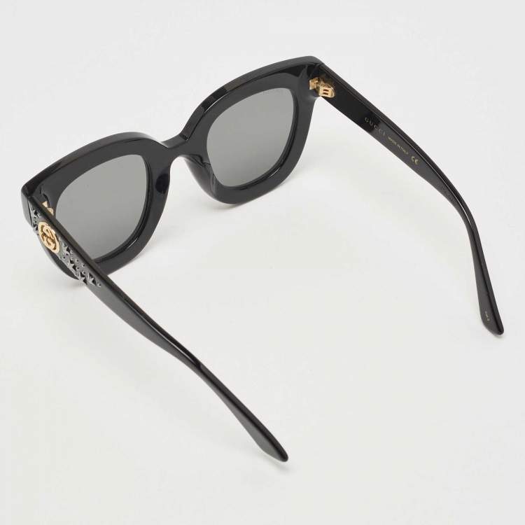 Pre Owned Gucci Black Star Embellished Cat Eye Sunglasses