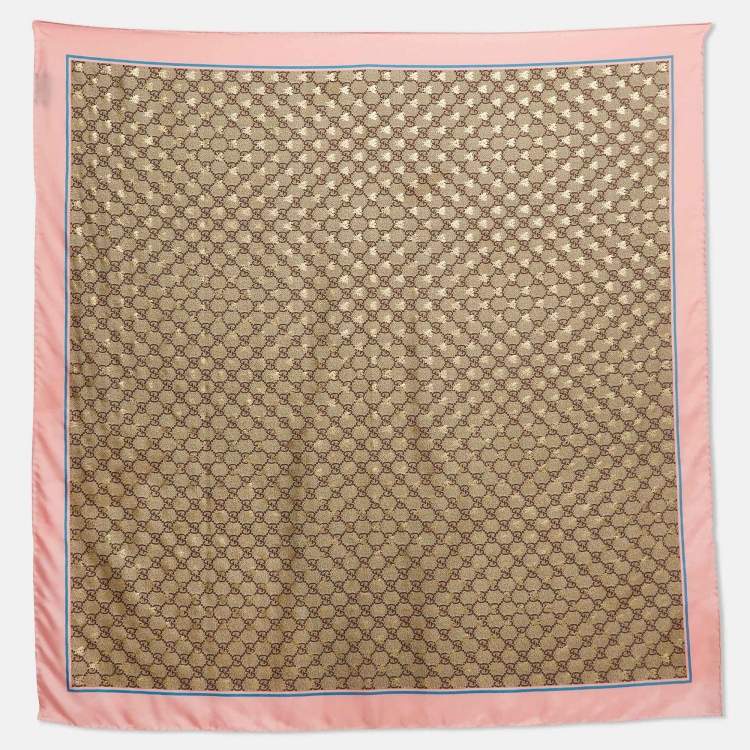 Pre Owned Gucci Beige/Pink GG Monogram Bee Silk Square Scarf