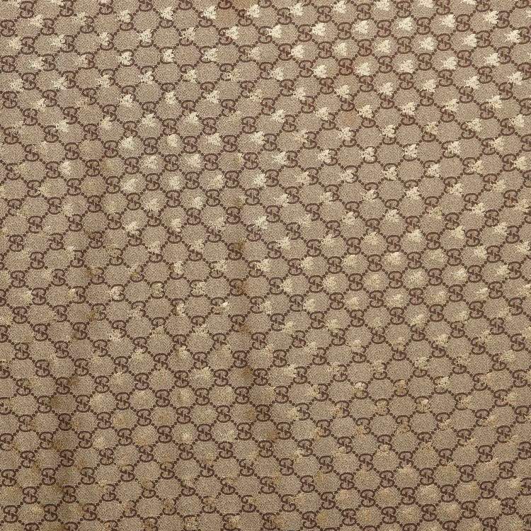 Pre Owned Gucci Beige/Pink GG Monogram Bee Silk Square Scarf
