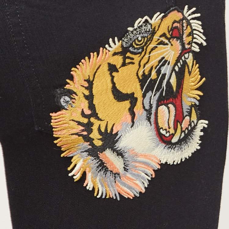 مملوكة مسبقًا Gucci Black Tiger Applique Denim Skinny Jeans S Waist 26"