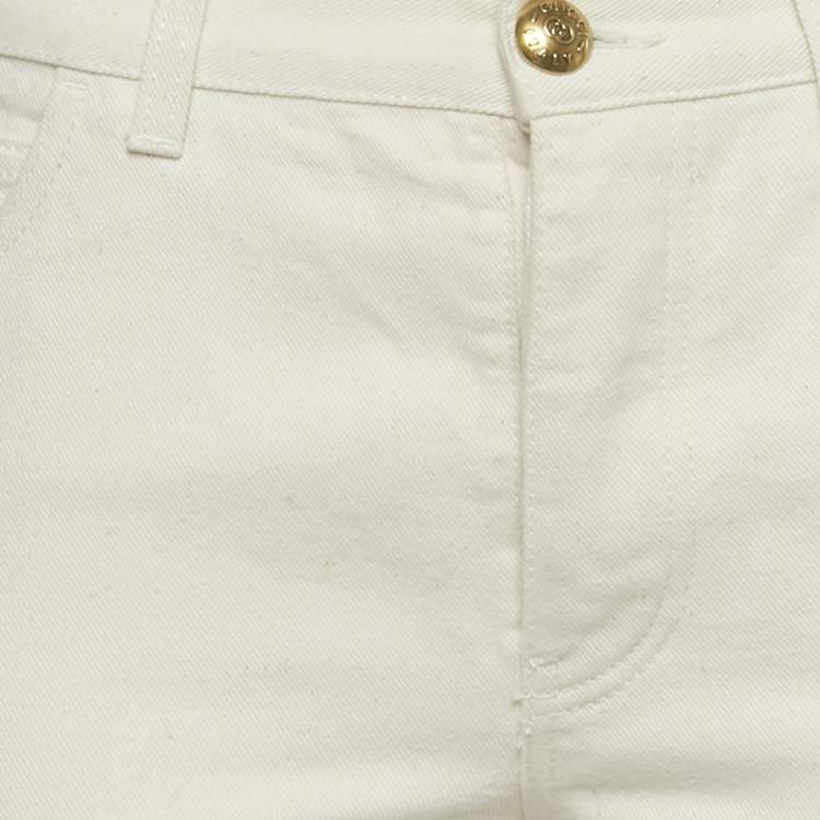 مملوكة مسبقًا بنطلون جينز غوتشي دنيم بيج مزين بشريط وِب تأثير تنويم مغناطيسي صغير مقاس خصر 28 بوصة