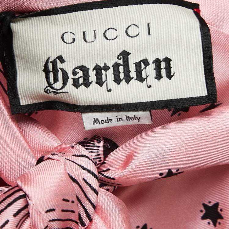 مملوكة مسبقًا Gucci Pink Eye Printed Silk Tie Neck Shirt S
