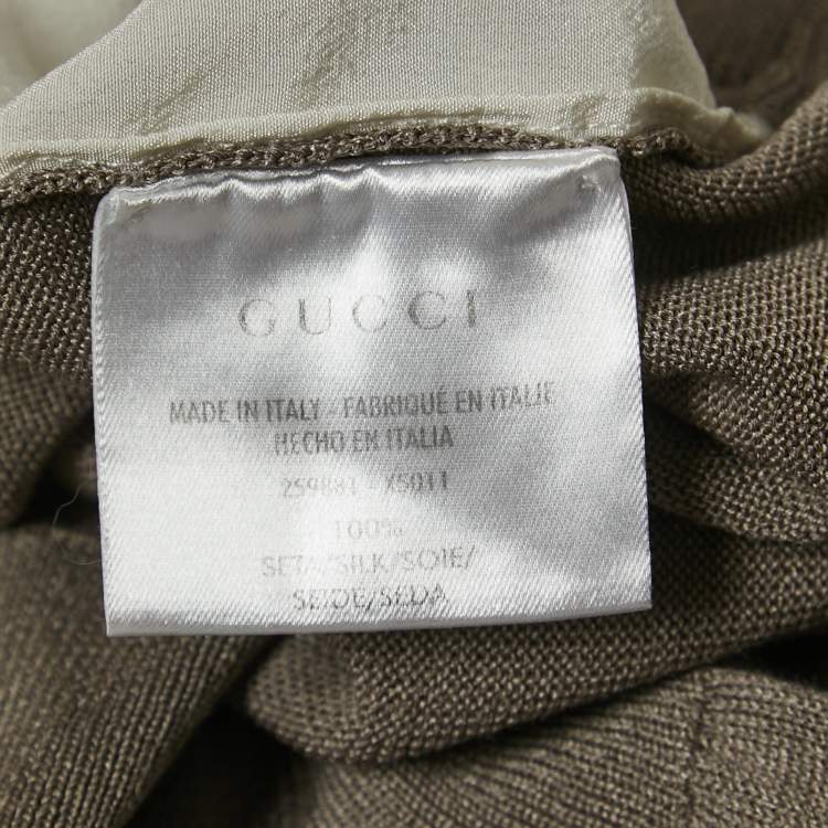 مملوكة مسبقًا Gucci Brown Logo Chain Print Silk V-Neck Top S