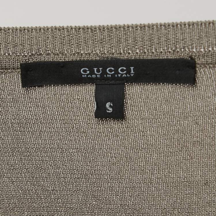 مملوكة مسبقًا Gucci Brown Logo Chain Print Silk V-Neck Top S