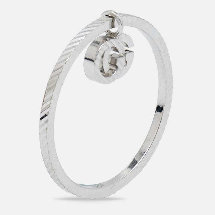 Pre Owned Gucci GG Running 18k White Gold Charm Ring Size 56