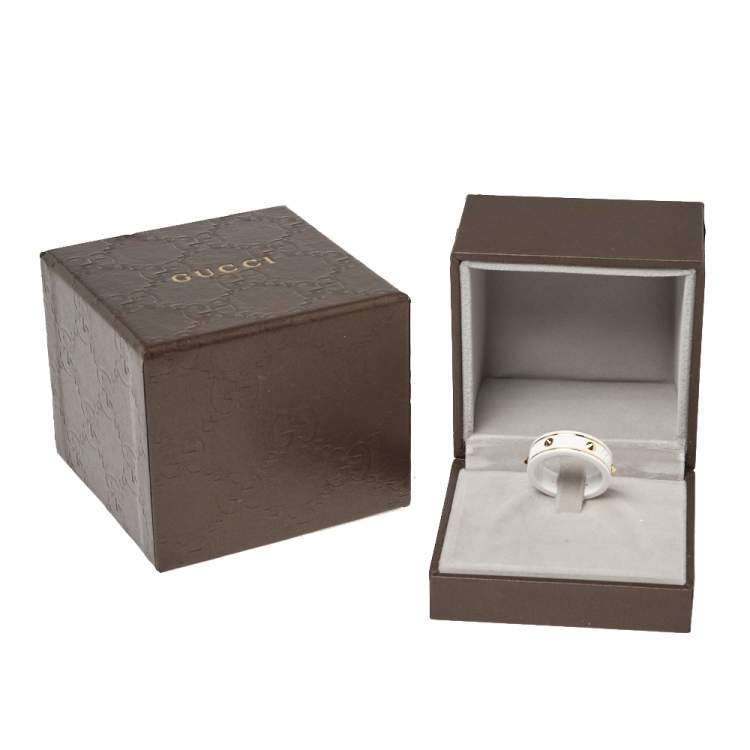 Pre Owned Gucci Icon White Zirconia 18K Yellow Gold Ring Size 59