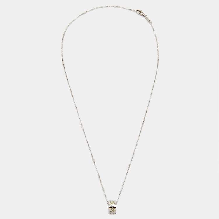 Pre Owned Gucci Icon Blossom Mother of Pearl 18k White Gold Necklace