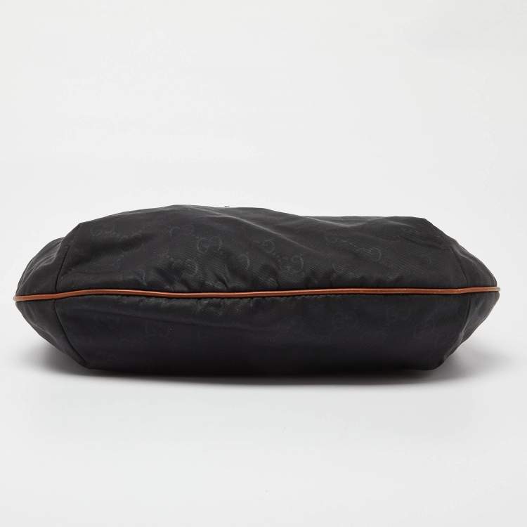 Pre Owned Gucci Navy Blue/Tan GG Nylon and Leather Hobo