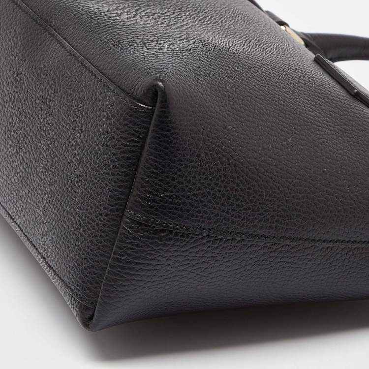 Pre Owned Gucci Black Leather GG Charm Tote