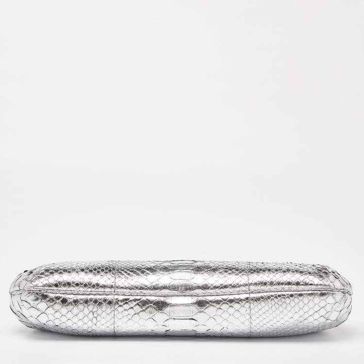 Pre Owned  Gucci Silver Python Crystal Dragon Chain Clutch