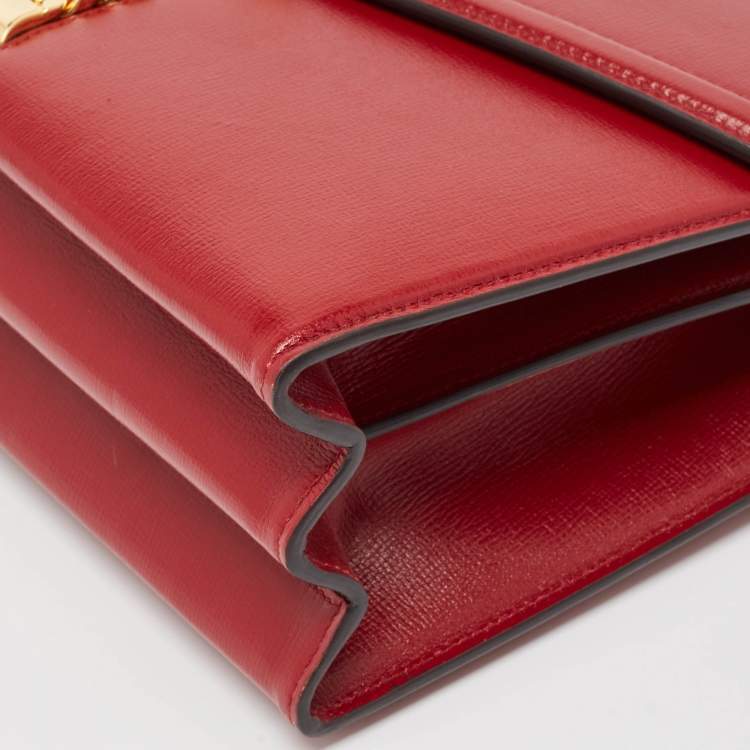 Pre Owned Gucci Red Leather Sylvie 1969 Top Handle Bag