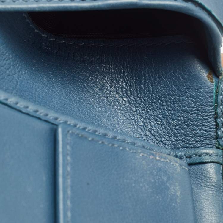 Pre Owned Gucci Blue Guccissima Leather Metal Bar Bifold Wallet