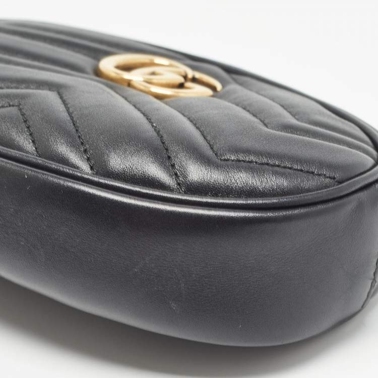 Pre Owned Gucci Black Matelassé Leather GG Marmont Belt Bag