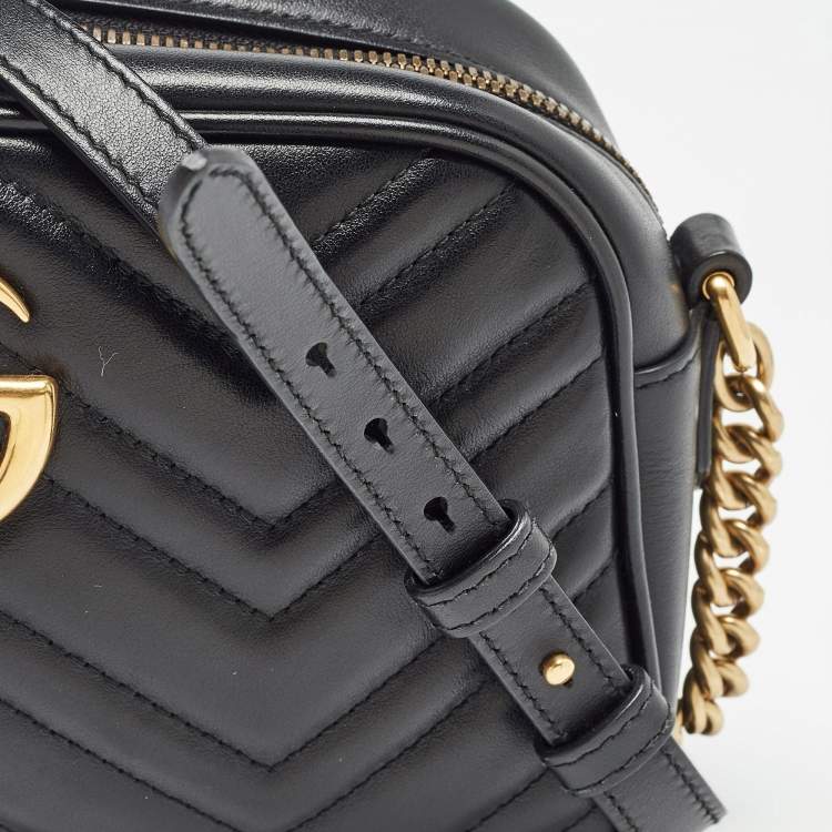 Pre Owned Gucci Black Matelassé Leather Small GG Marmont Shoulder Bag