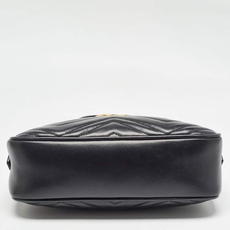 Pre Owned Gucci Black Matelassé Leather Small GG Marmont Shoulder Bag