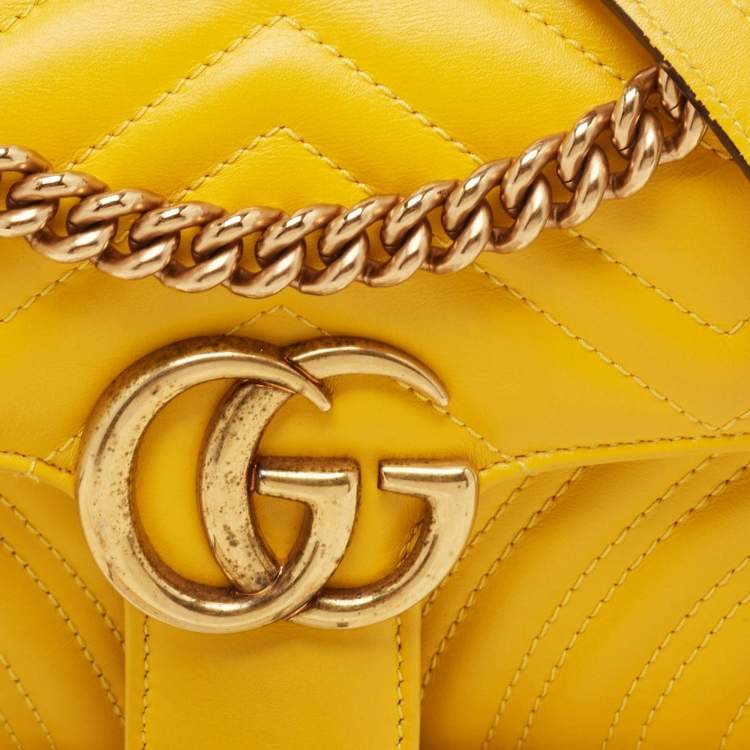 Pre Owned Gucci Yellow Matelassé Leather Mini GG Marmont Shoulder Bag