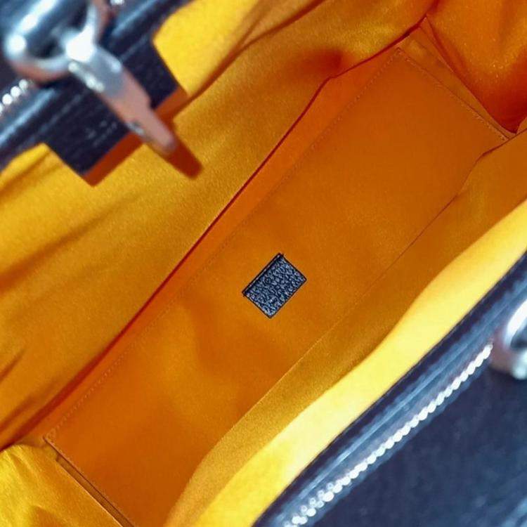 Pre Owned Gucci Off the Grid Long Tote Bag