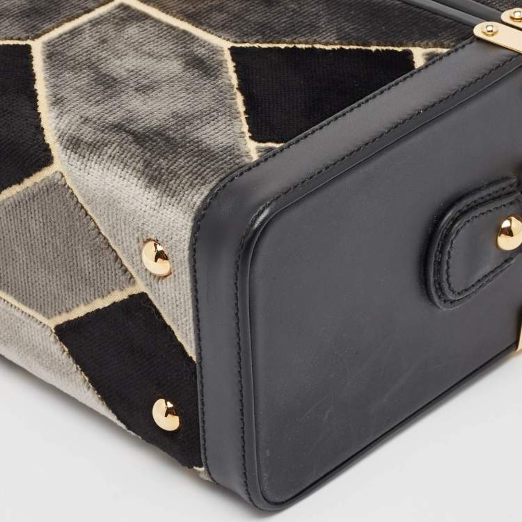 Pre Owned Gucci Black/Grey Printed Velvet and Leather Savoy Beauty Case Bag