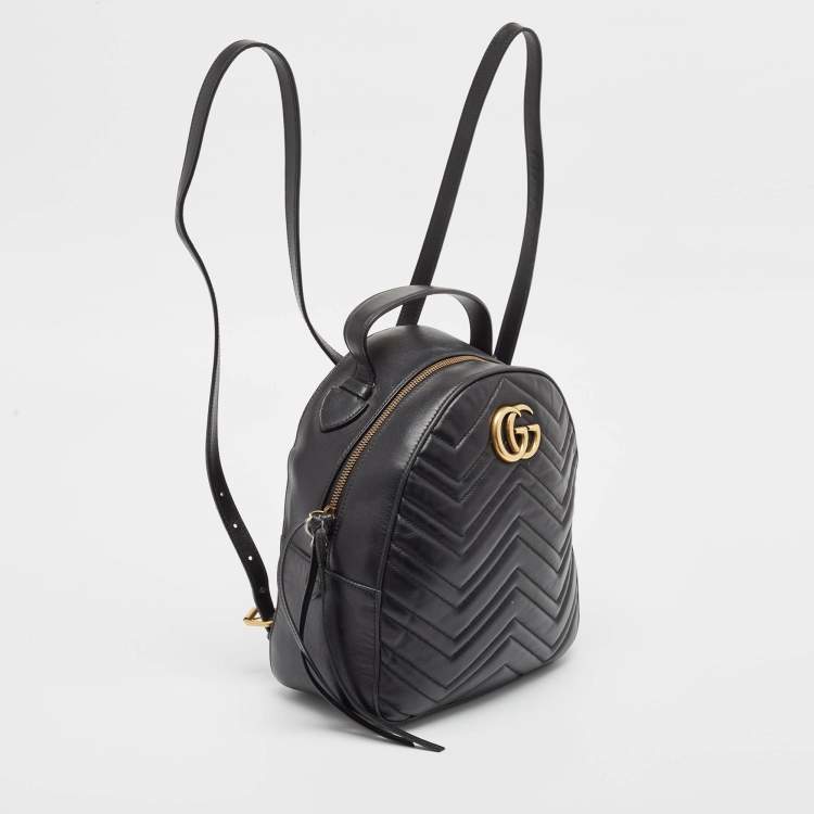 Pre Owned Gucci Black Matelasse Leather GG Marmont Backpack