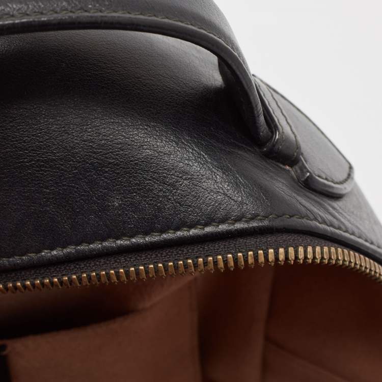 Pre Owned Gucci Black Matelasse Leather GG Marmont Backpack