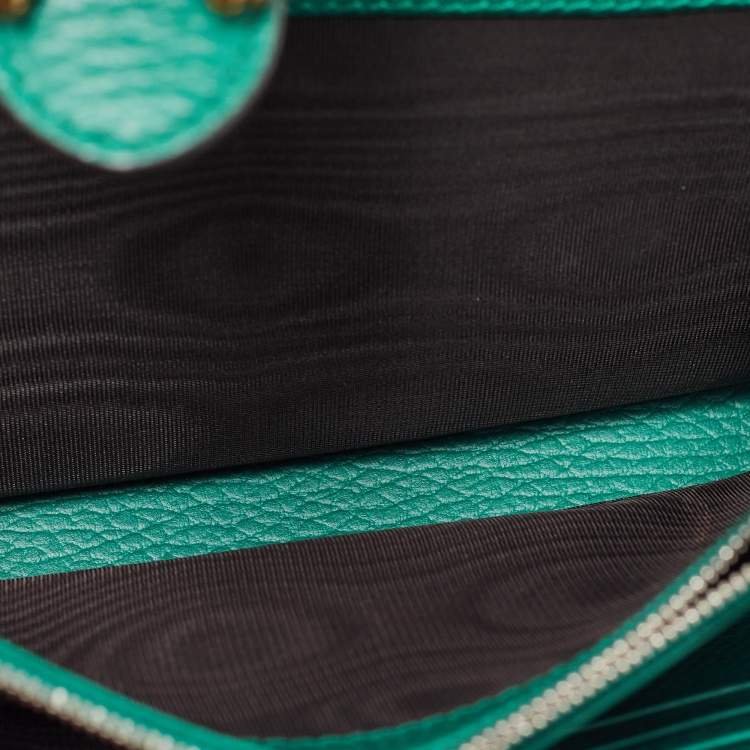 Pre Owned Gucci Green Leather Dionysus Wallet on Chain