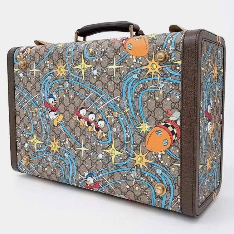 مملوكة مسبقًا Gucci X Disney Suitcase