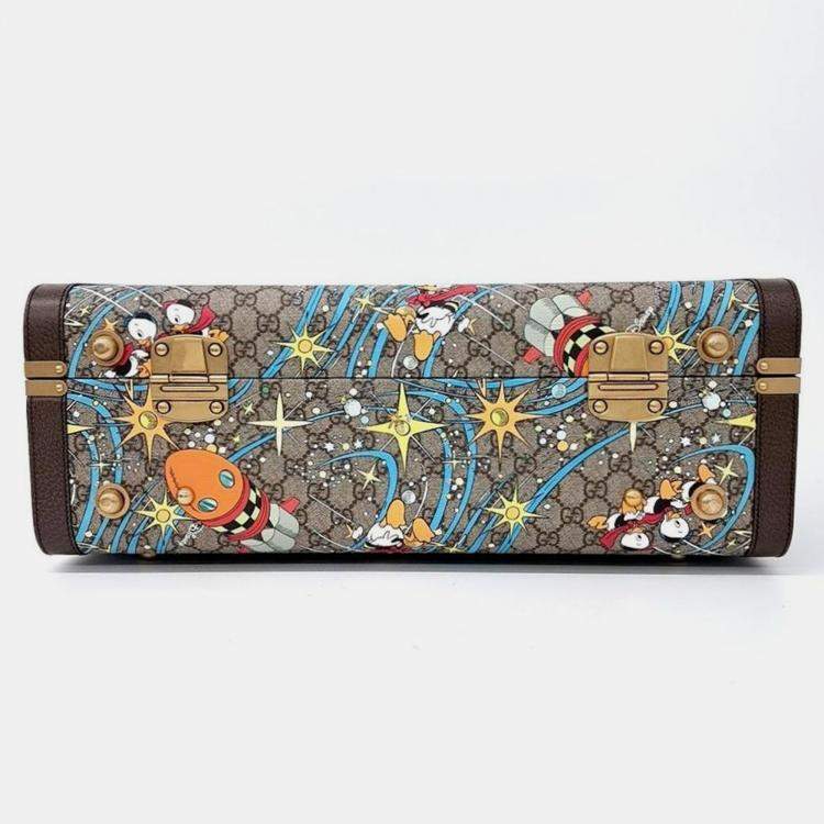 مملوكة مسبقًا Gucci X Disney Suitcase
